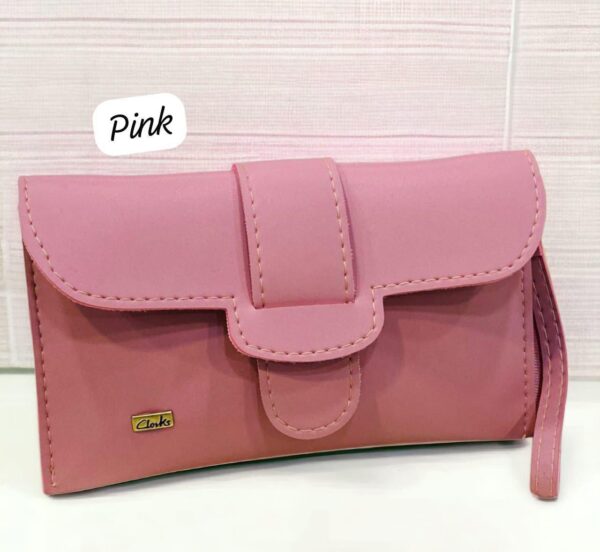 Compact Elegance – Small Leather Bag - Image 6