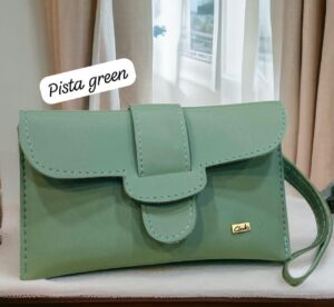 Compact Elegance – Small Leather Bag