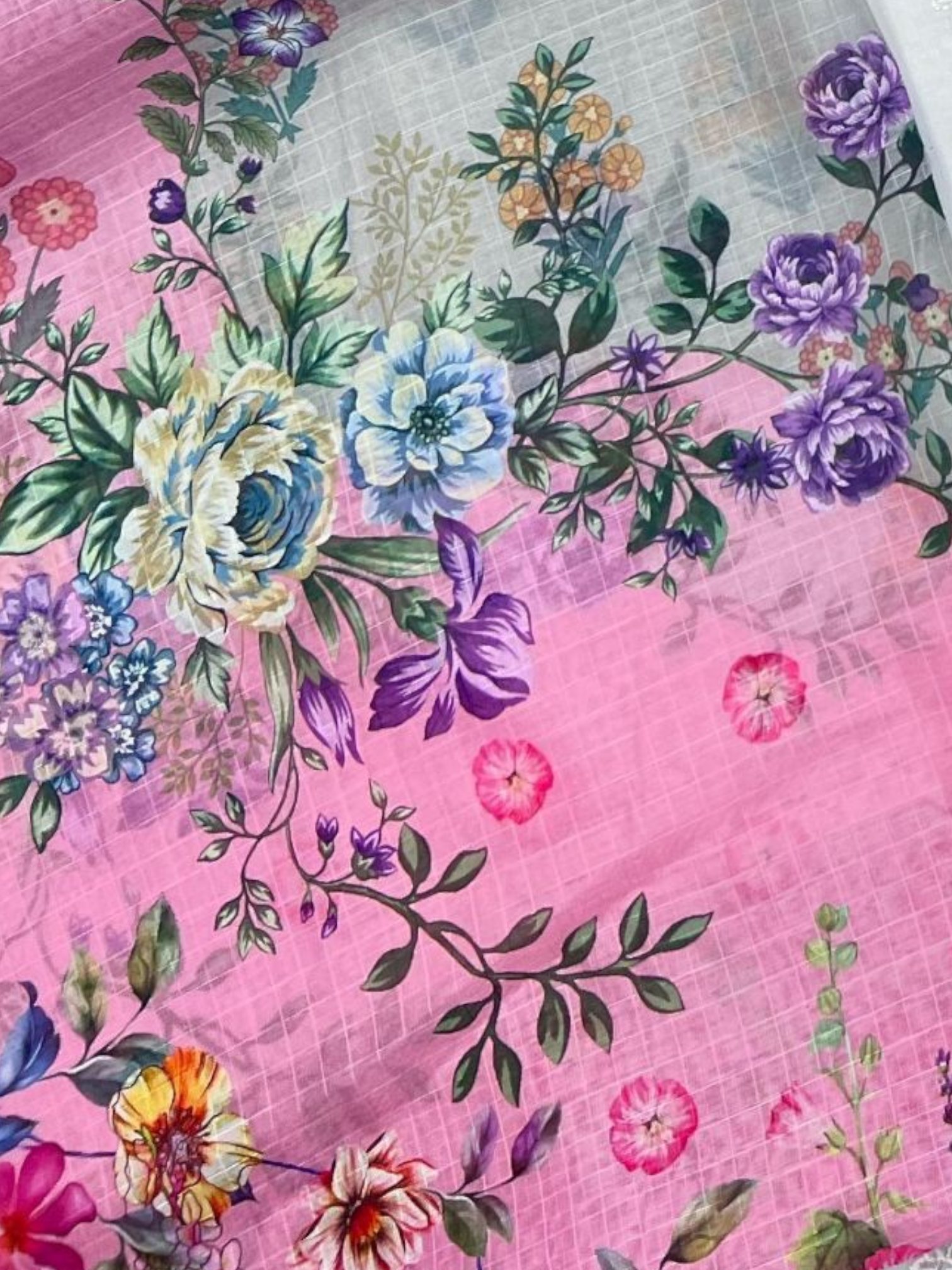 3 PC Suit Embroidered Lawn - Image 4