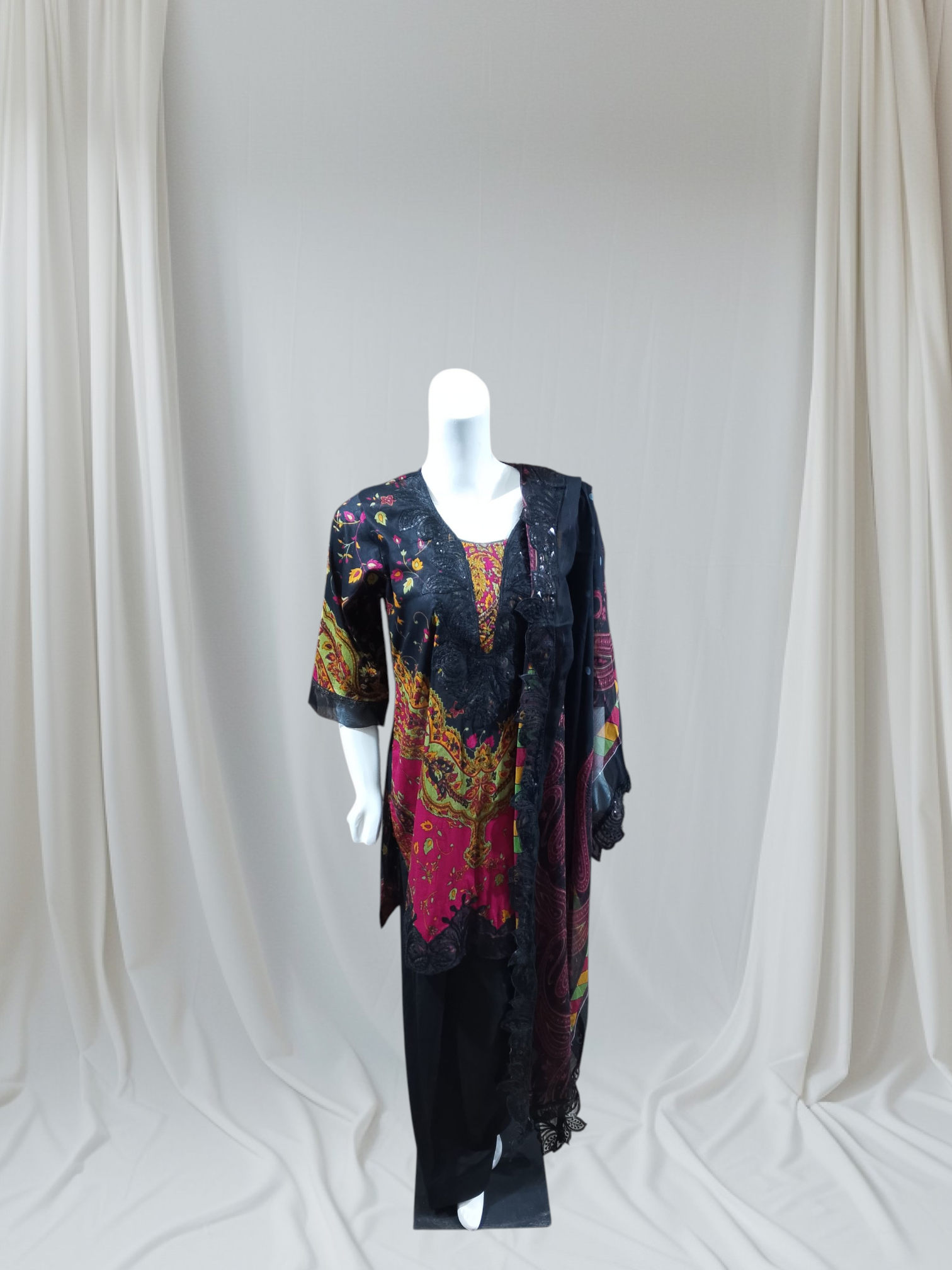 3 Pc Embroidered Suit