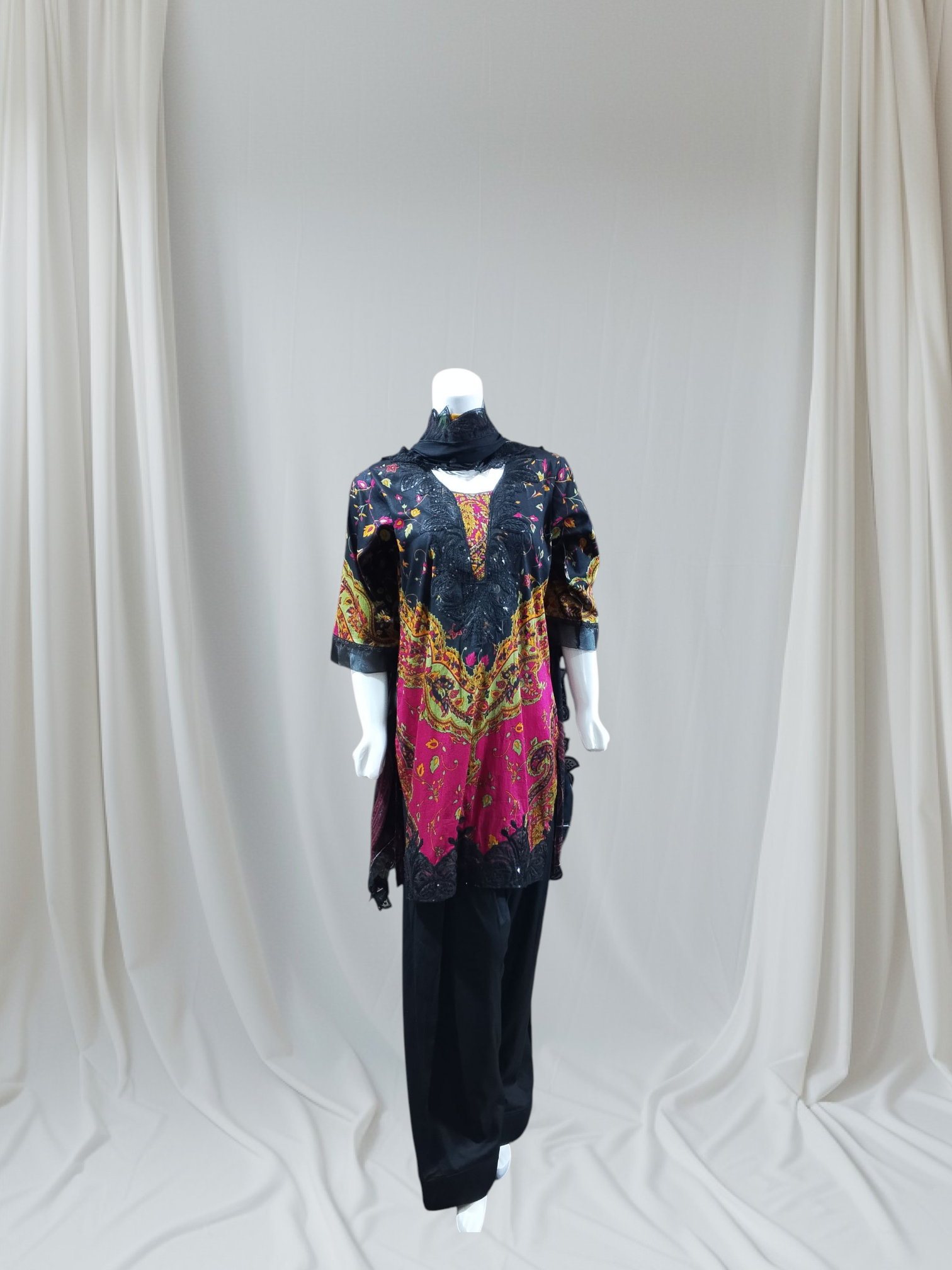 3 Pc Embroidered Suit - Image 3